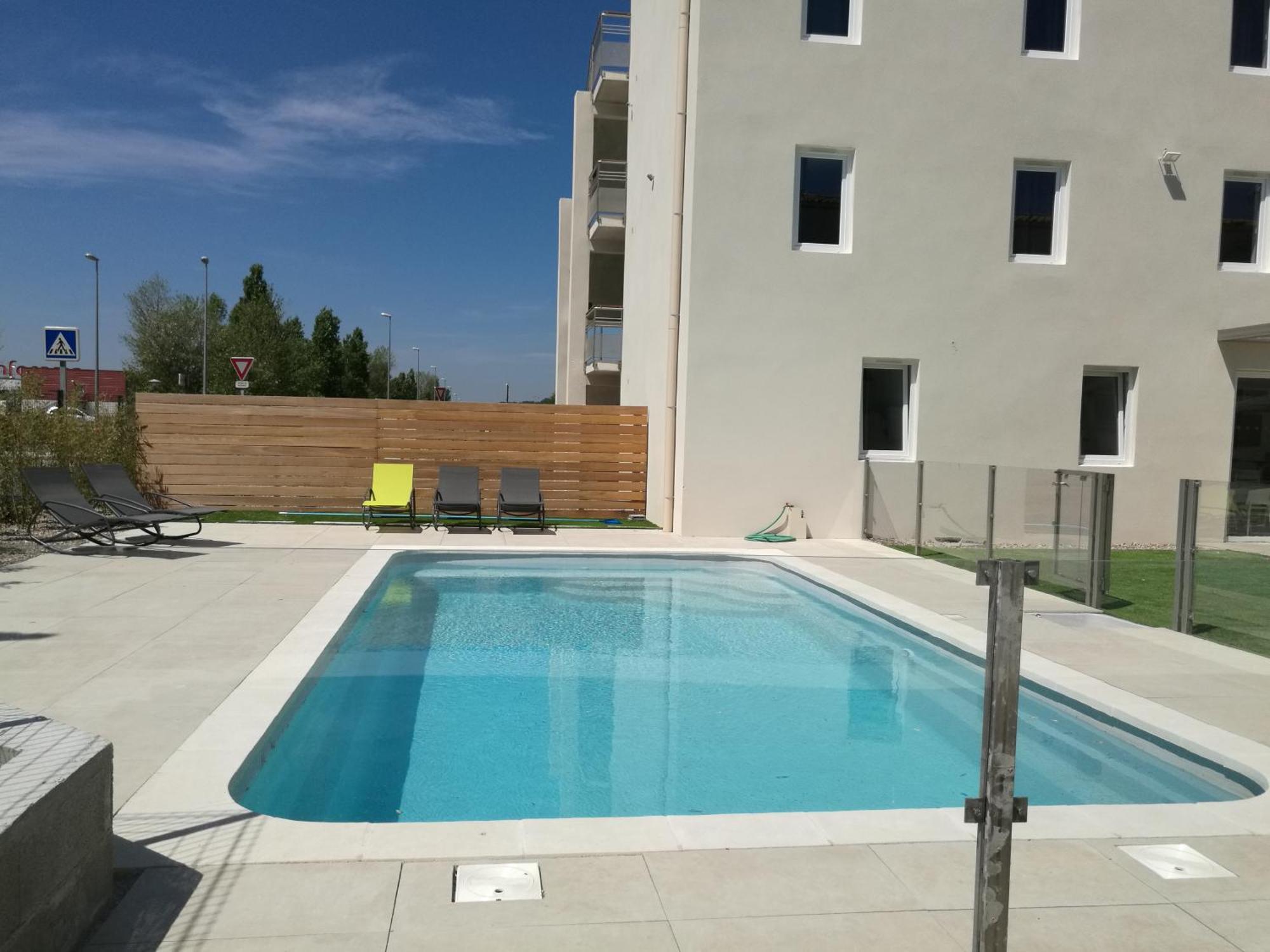Brit Hotel Martigues Nord Exterior foto